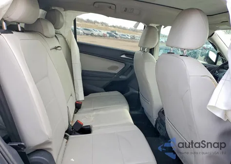 2018 Volkswagen Tiguan Se z USA, uszkodzony, nr VIN 3VV3B7AX4JM071939